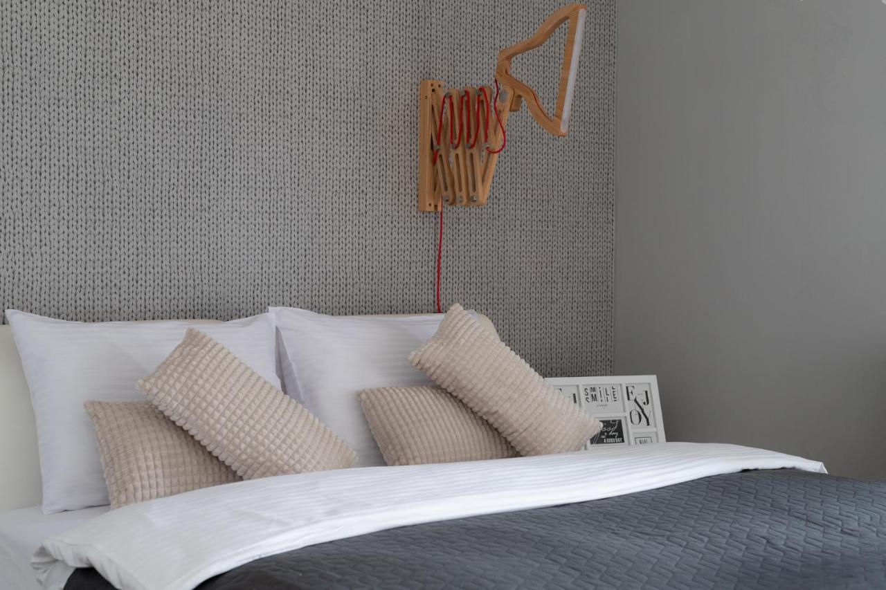 Poznan Grafitowa Modern Apartment Екстер'єр фото
